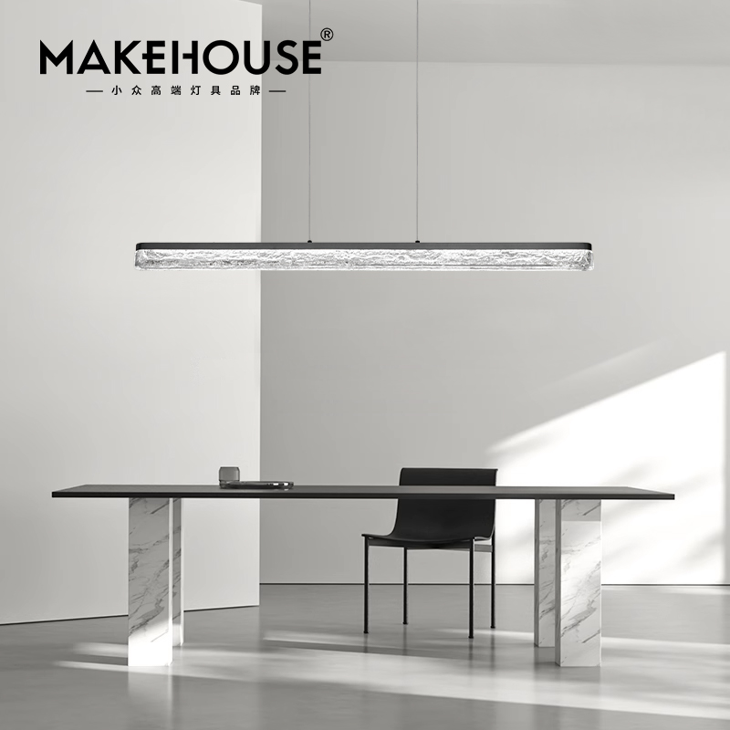 餐厅岛台极简晶体吊灯
