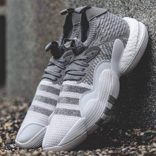 酷动城正品 Adidas TRAE YOUNG 2 特雷杨2减震缓冲篮球鞋 H03842