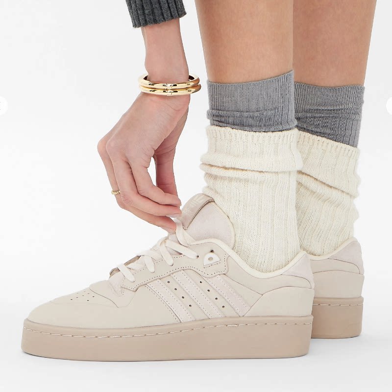 酷动城正品 Adidas 三叶草女子RIVALRY LOW W女子经典鞋IH0350图片