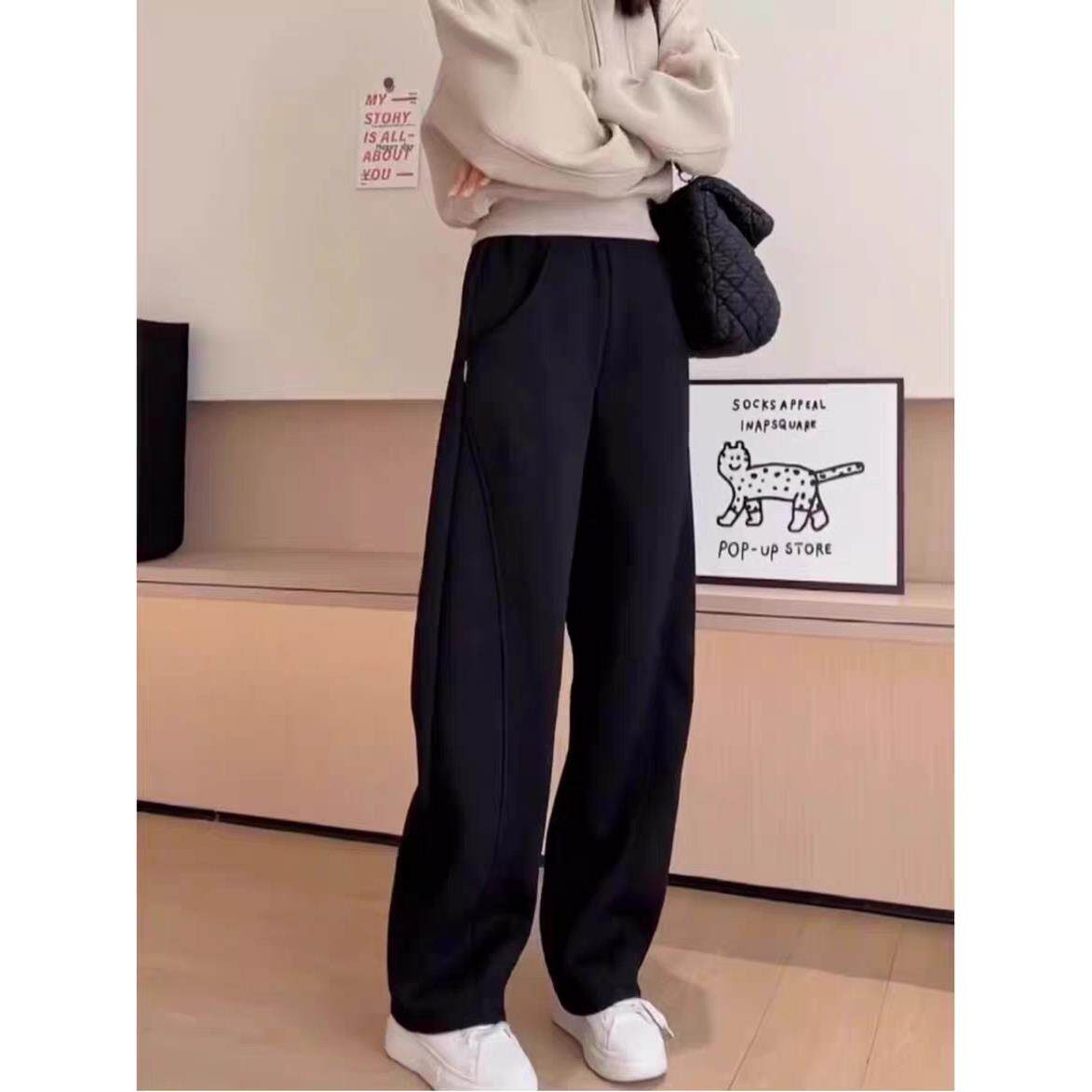 黑色香蕉裤女宽松运动裤2025秋季新款小个子弯刀直筒窄版阔腿裤子
