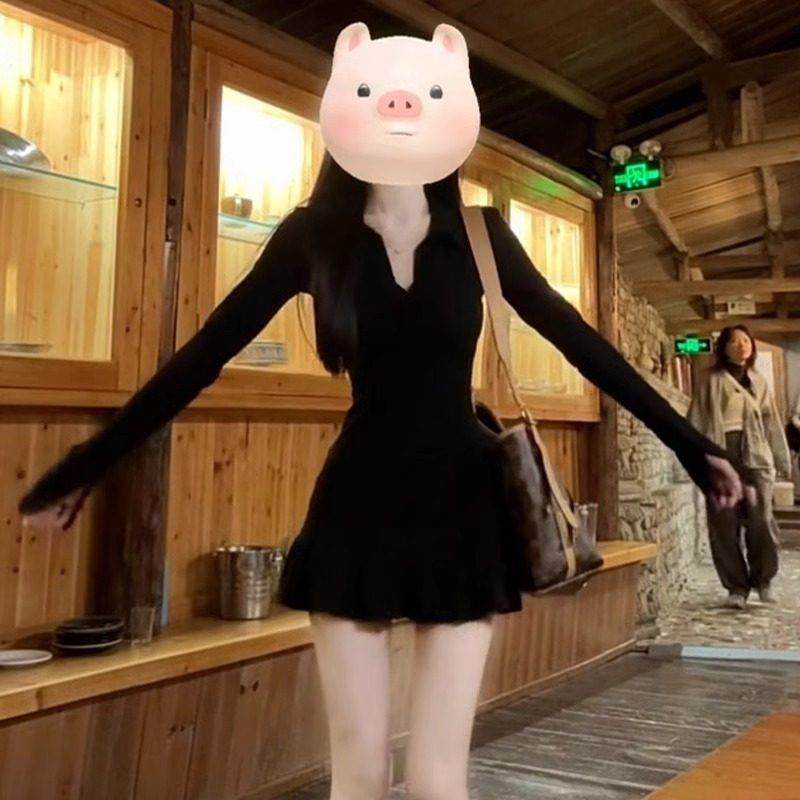 日系御姐风高级黑色v领连衣裙女春秋新款修身显瘦包臀裙辣妹短裙