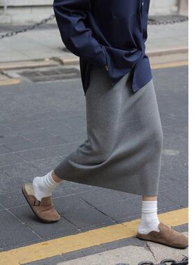 NextMary软糯针织羊毛裙半身裙秋冬高级感直筒包臀长裙女灰色半裙