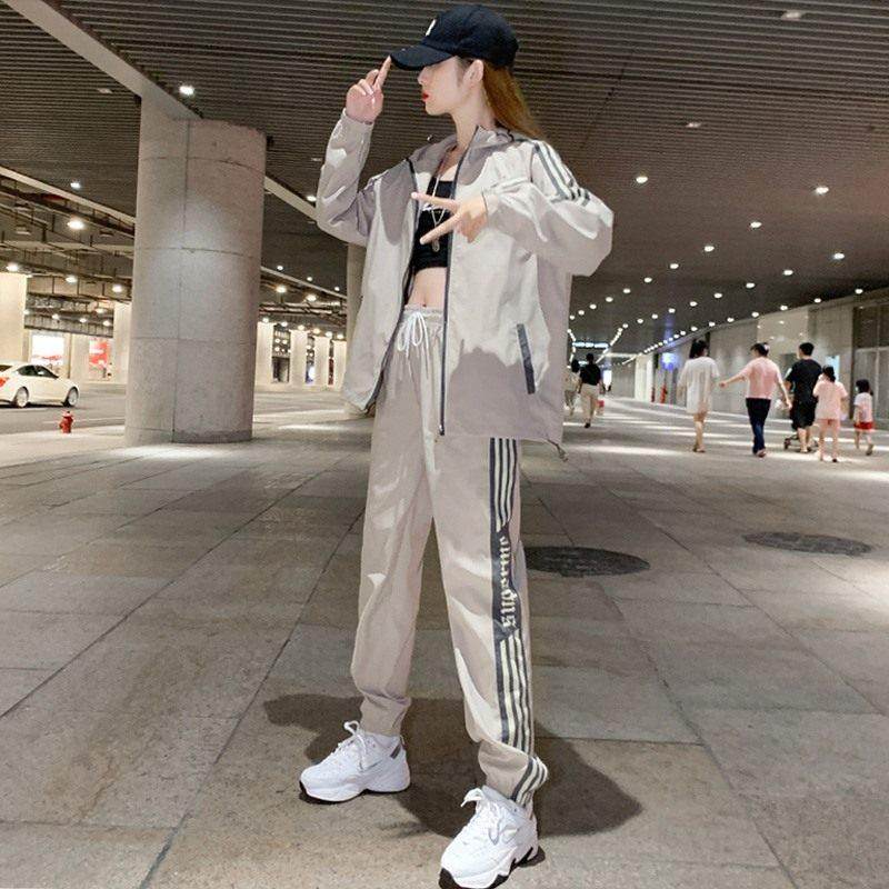 潮牌休闲运动套装女2025春季新款韩版大码时尚宽松加绒加厚两件套