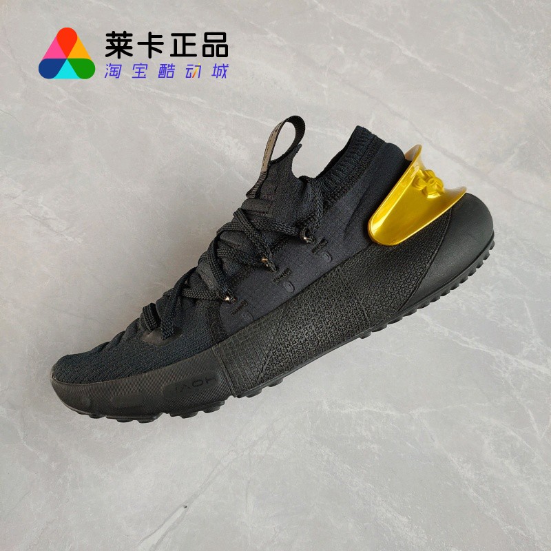 安德玛男女系带运动跑步鞋
