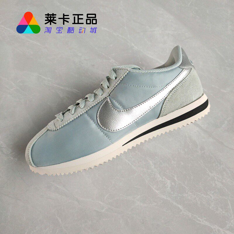 NIKE耐克女子系带复古运动跑步鞋