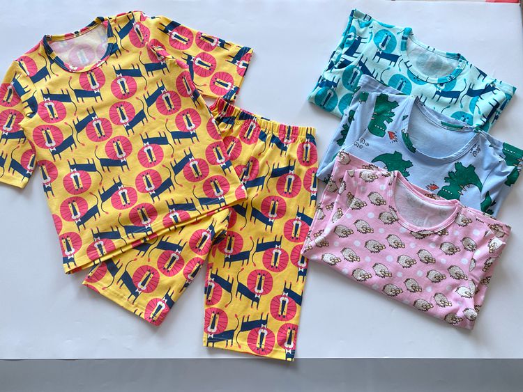 夏季儿童卡通风印花七分裤