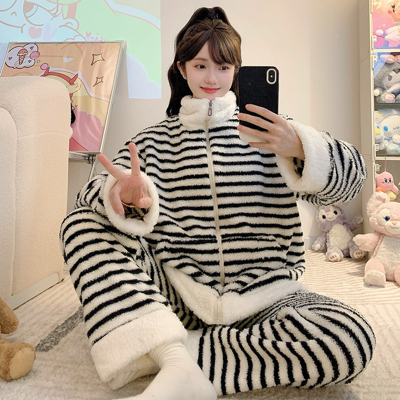 睡衣女珊瑚绒冬款韩版加厚立领拉链黑色条纹半边绒套装外穿家居服