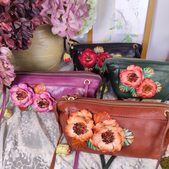 原创手工斜跨饺子包茶花复古小