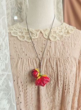 小花苞。芳圃原创纯牛皮纯手工蜡绳可调节甜美可爱花朵项链多色