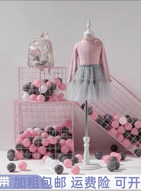 橱窗彩色网格立方体框铁装饰