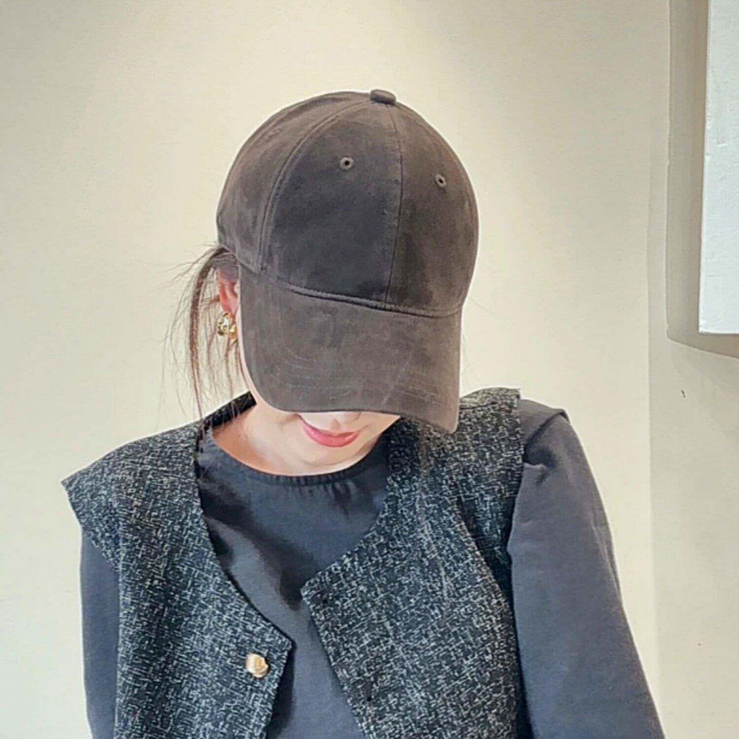 春夏棒球帽2026翻毛皮高级日系复古时尚纯色显脸小气质百搭0228k