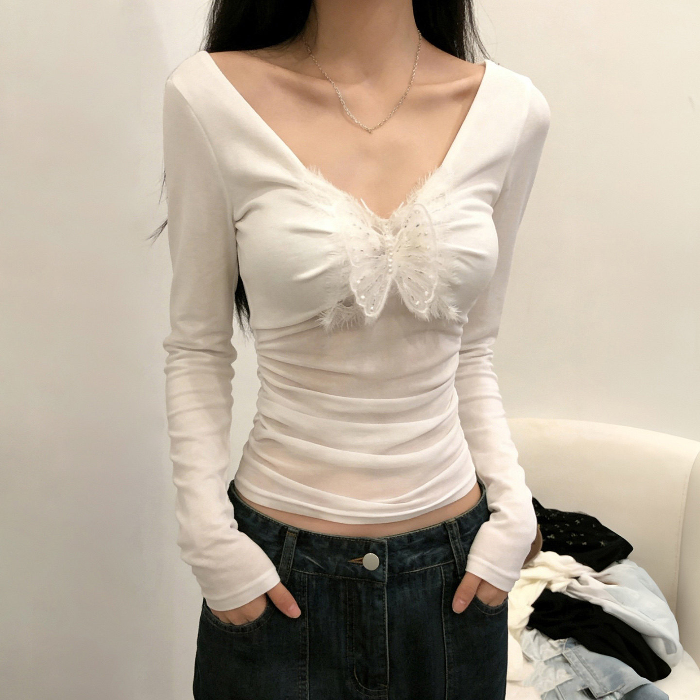 HEYOUNGIRL清纯少女风纯色网纱褶皱立体蝴蝶长袖T恤小众修身上衣,女装/女士精品,T恤,淘宝优惠券,粉丝福利购,淘宝优惠卷