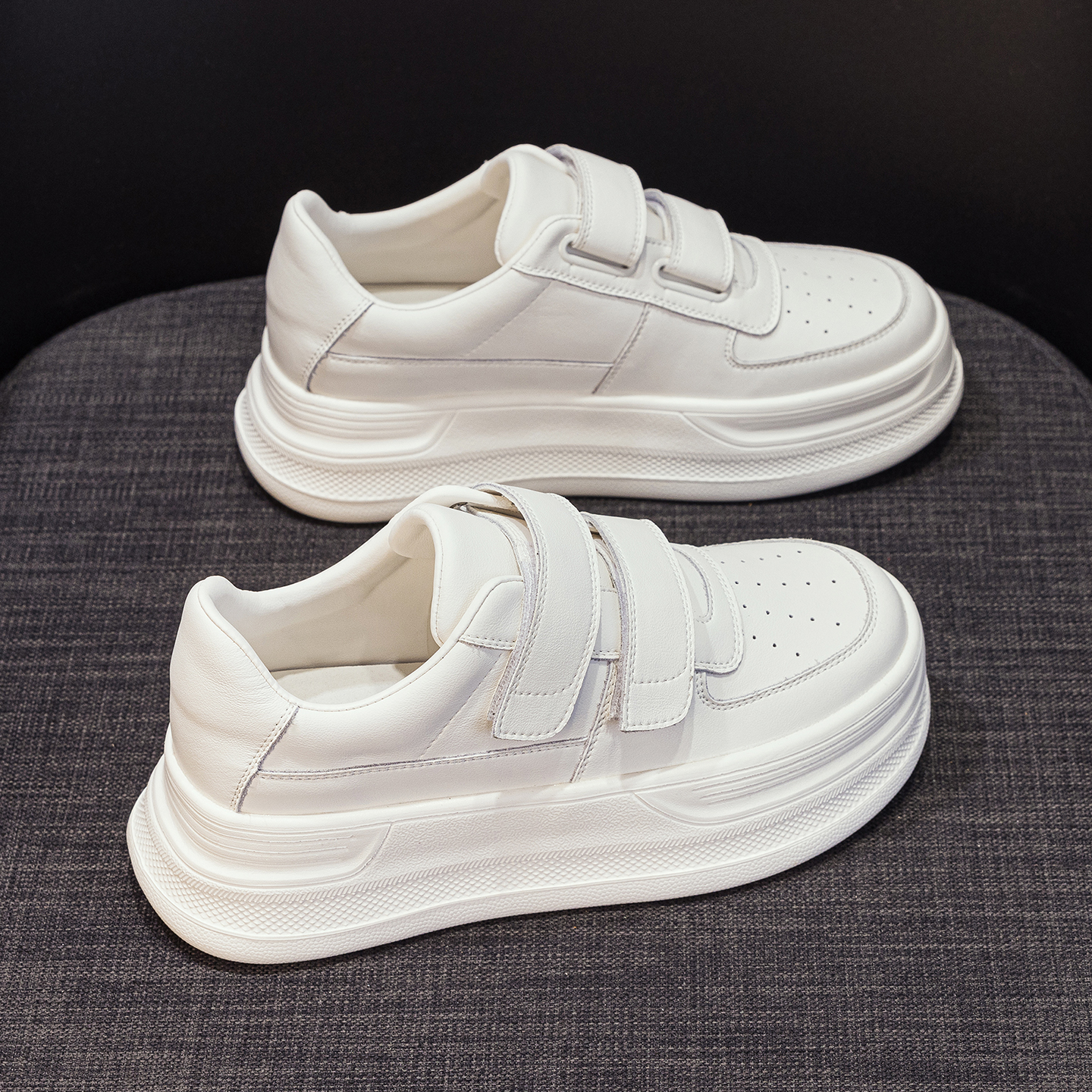 魔术贴真皮小白鞋女厚底轻便板鞋