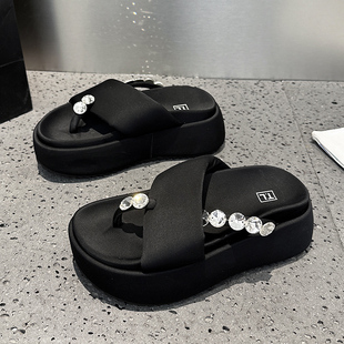 高级感增高黑色沙滩凉鞋 厚底夹脚拖鞋 水钻时尚 女外穿2025夏季 新款