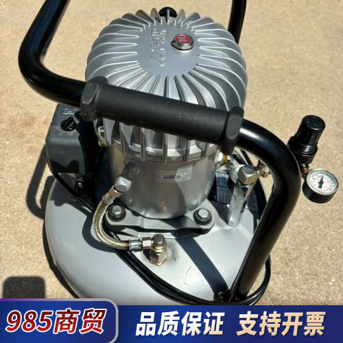 全新未使用，仓库仓库存储不当导致轻微擦痕，当卖，实物实拍议价