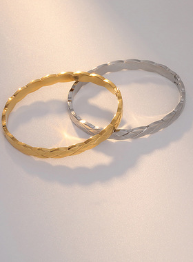 法式小香风金银开口菱格纹手镯冷淡风小众设计感钵钢个性手饰品