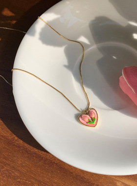 可爱粉色郁金香爱心项链女夏季轻奢高级感锁骨链小众设计气质颈链