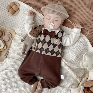 婴儿连体衣秋装春季长袖两0一3个月6五4七1岁半八9十男宝宝哈衣服
