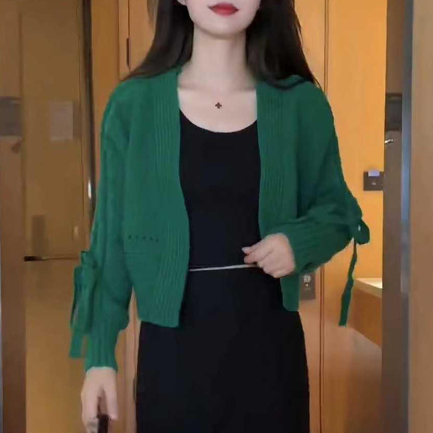 系带灯笼袖披肩上衣女秋季针织衫图片