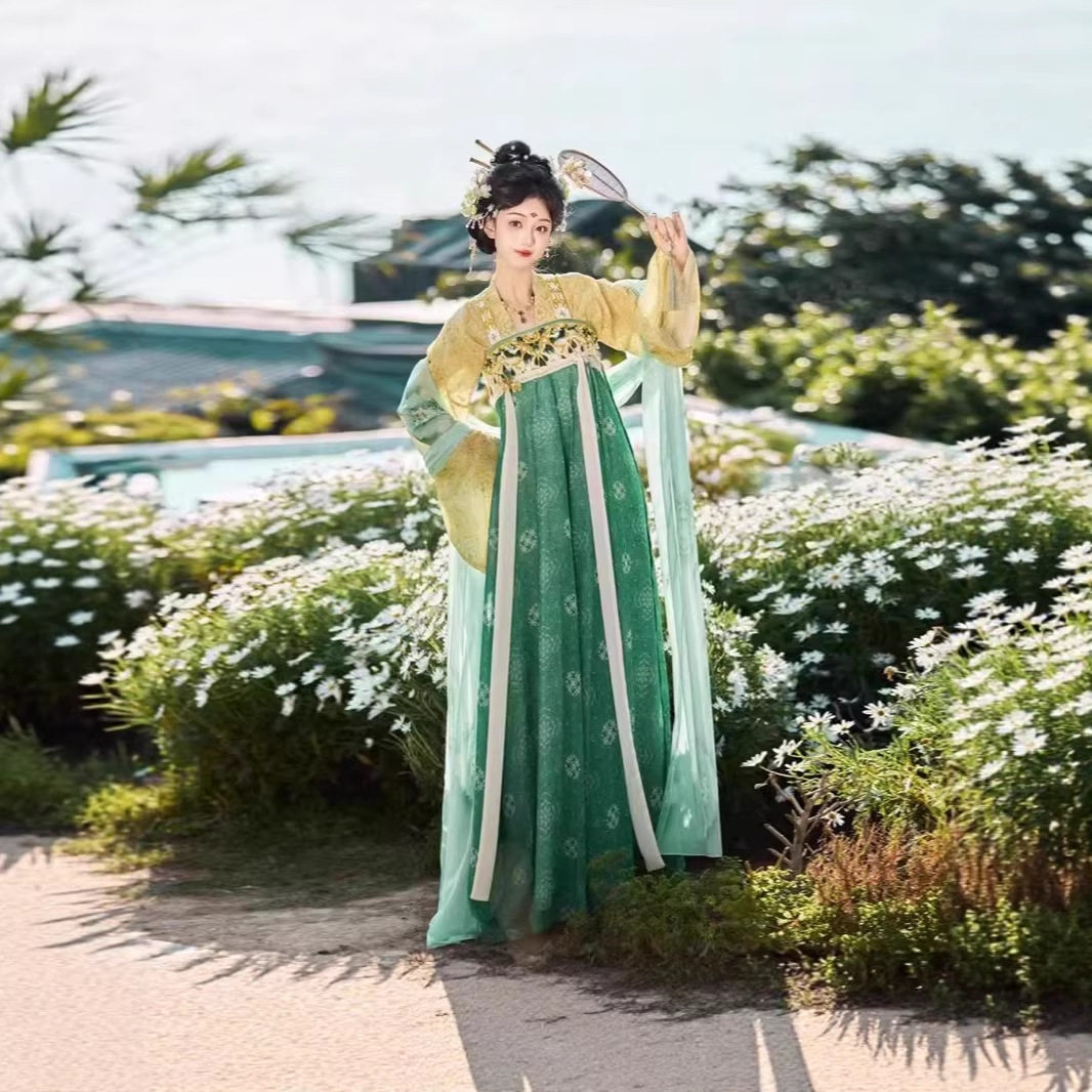新款原创汉服唐制复原款一片式印花刺绣日常齐胸女装破裙套装春夏