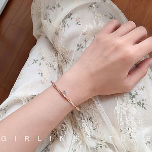 冷淡风小众设计手镯