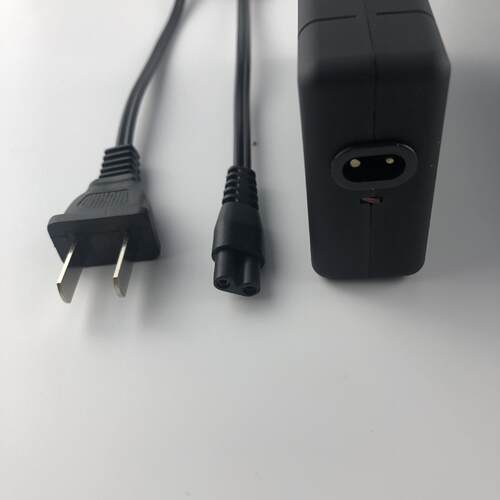 910928800强光手电筒双孔充电线