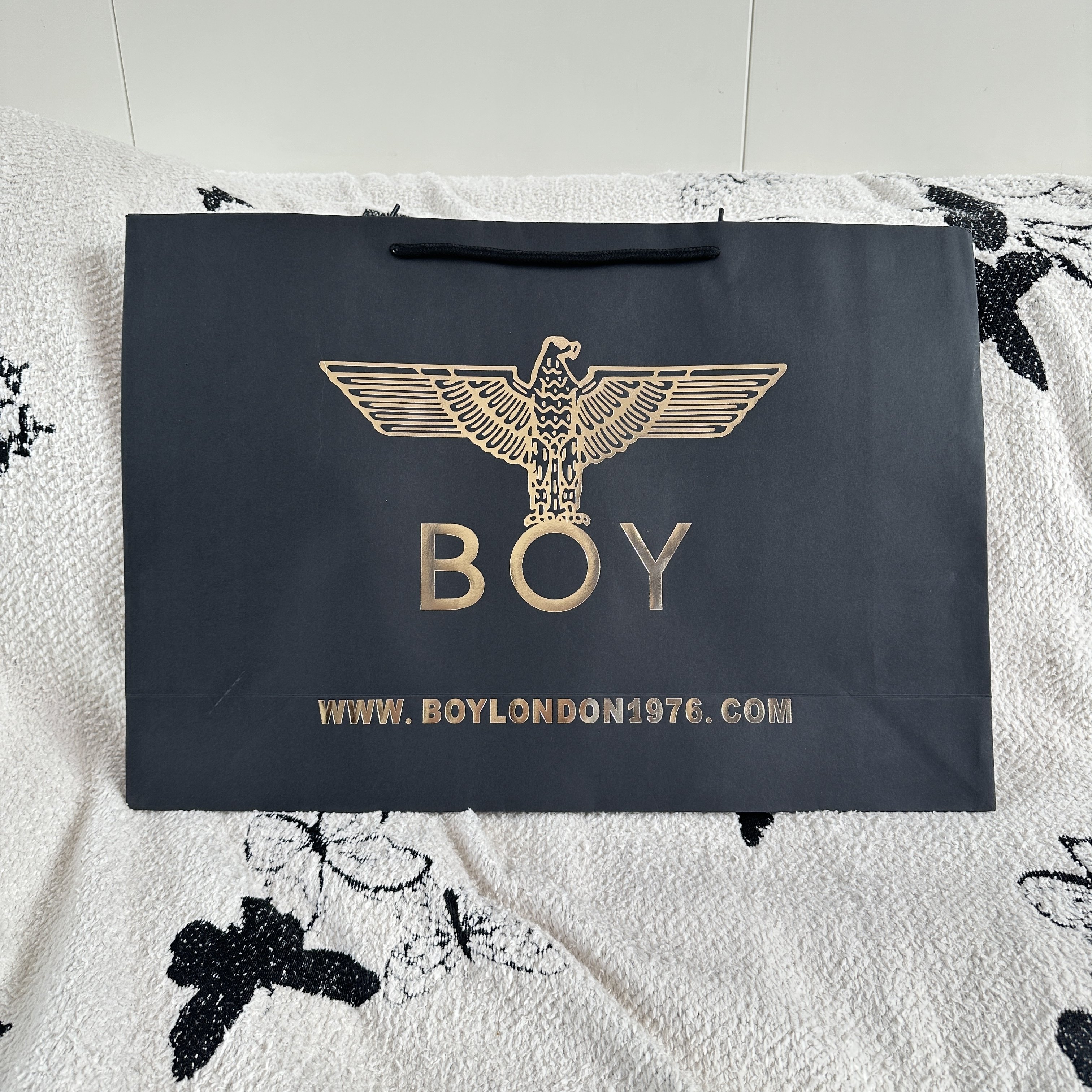 BOY london正品购物袋 羽绒服手提袋 黑金包装袋子