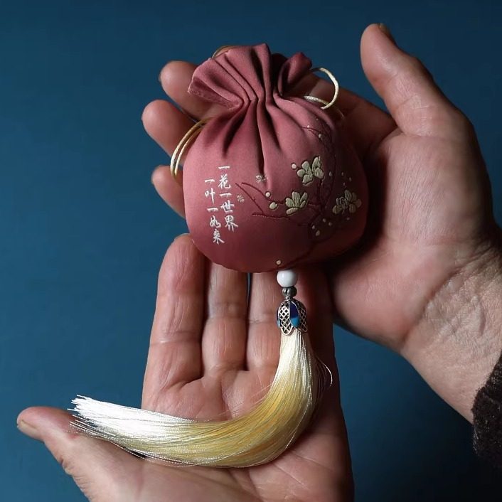 diy香囊袋流苏穗子荷包袋中国风织绣香包古韵随身小荷包