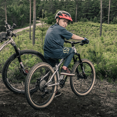 英国EarlyRider儿童自行车平衡车超轻男女孩中大儿童山地车