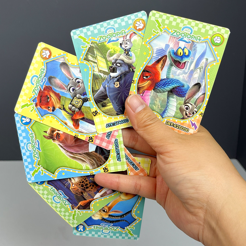 新品Zootopia2全角色卡牌儿童集卡收藏疯狂动物城卡包盲袋抽抽乐