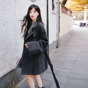 格纹拼接深灰色毛呢大衣外套女冬季2025新款收腰显瘦流行爆款大衣图片