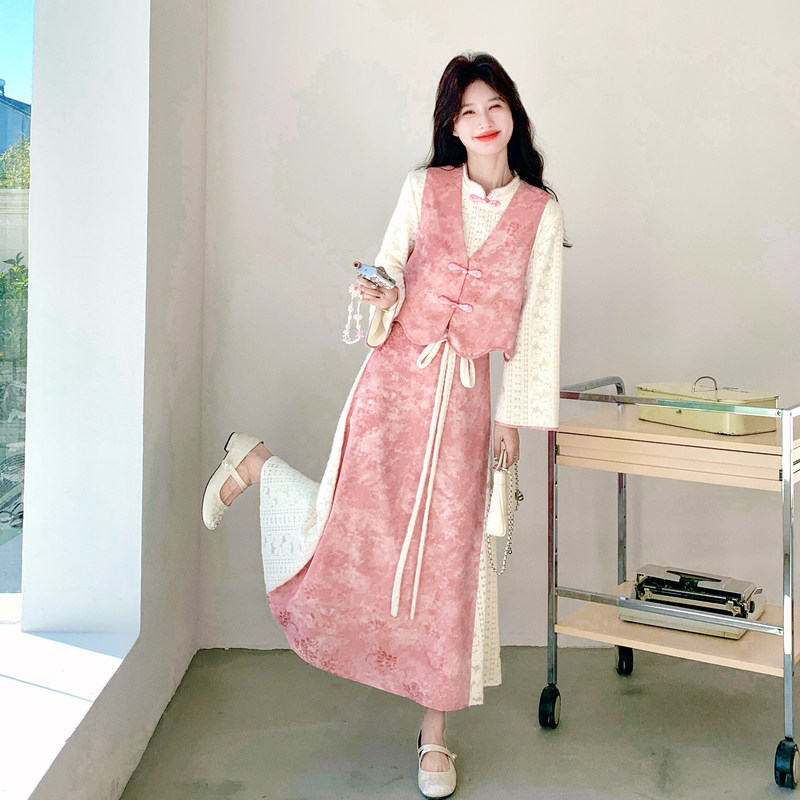 【新款】26春浮雕提花新中式三件套C021-2638-P200控328,女装套装/套裙,2C021