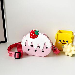 草莓冰激凌可爱儿童零钱包包新款潮日系卡通糖果幼儿园宝宝单肩包