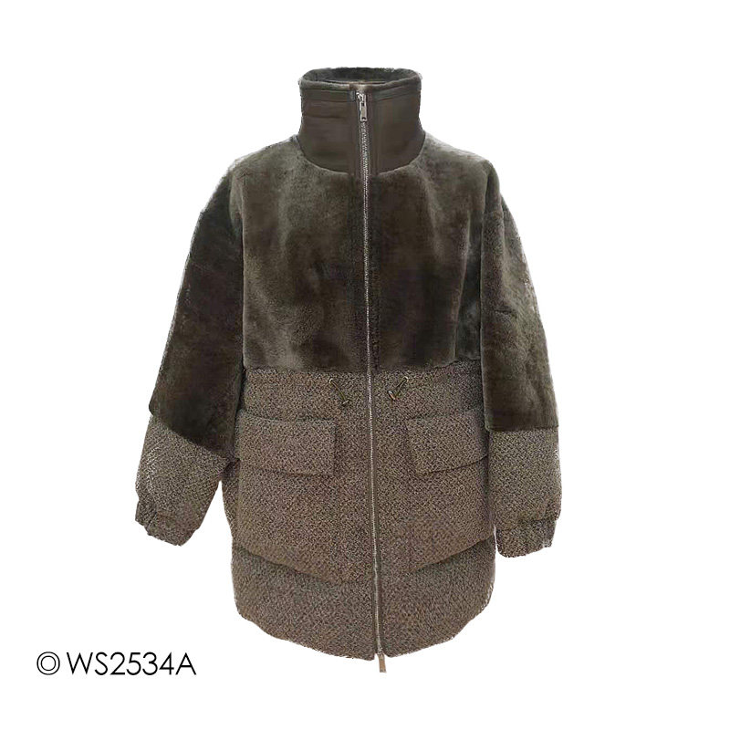 诺之百搭短款竖领羽绒服