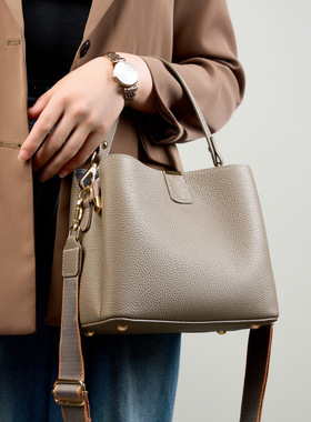 Cale&Klntoe2025新款头层牛皮大容量水桶包简百搭真皮斜挎包