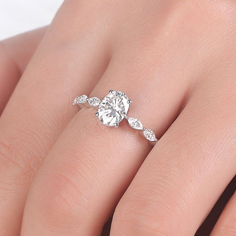 琪展莫桑石钻戒指女白铂金四爪60分一克拉钻戒18k金女戒镶嵌定制