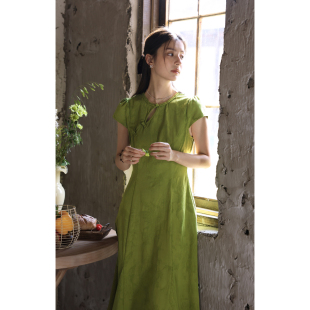 2025新款 绿色提花盘扣连衣裙夏季 收腰鱼尾裙长裙 新中式 solighter