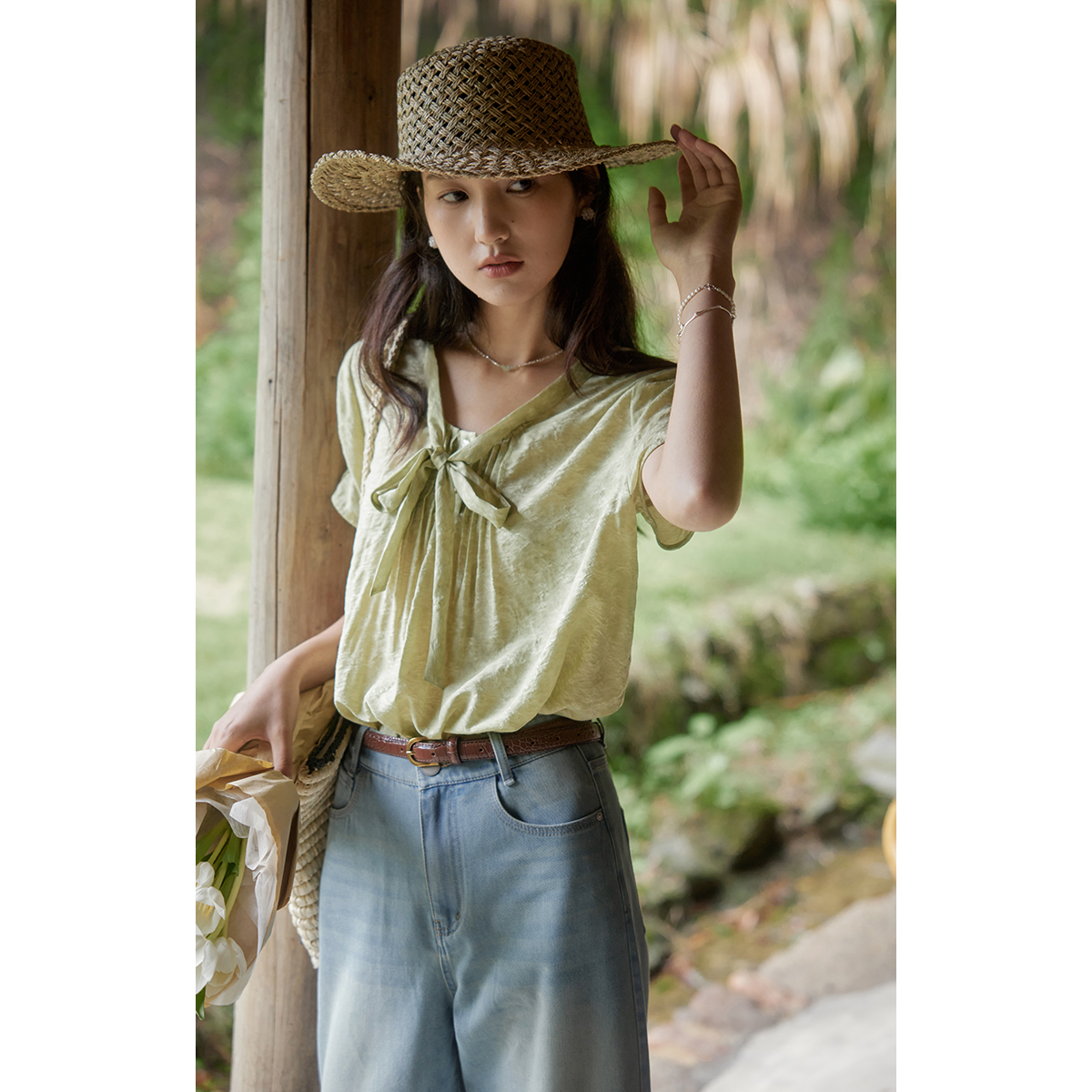 solighter法式提花系带衬衫