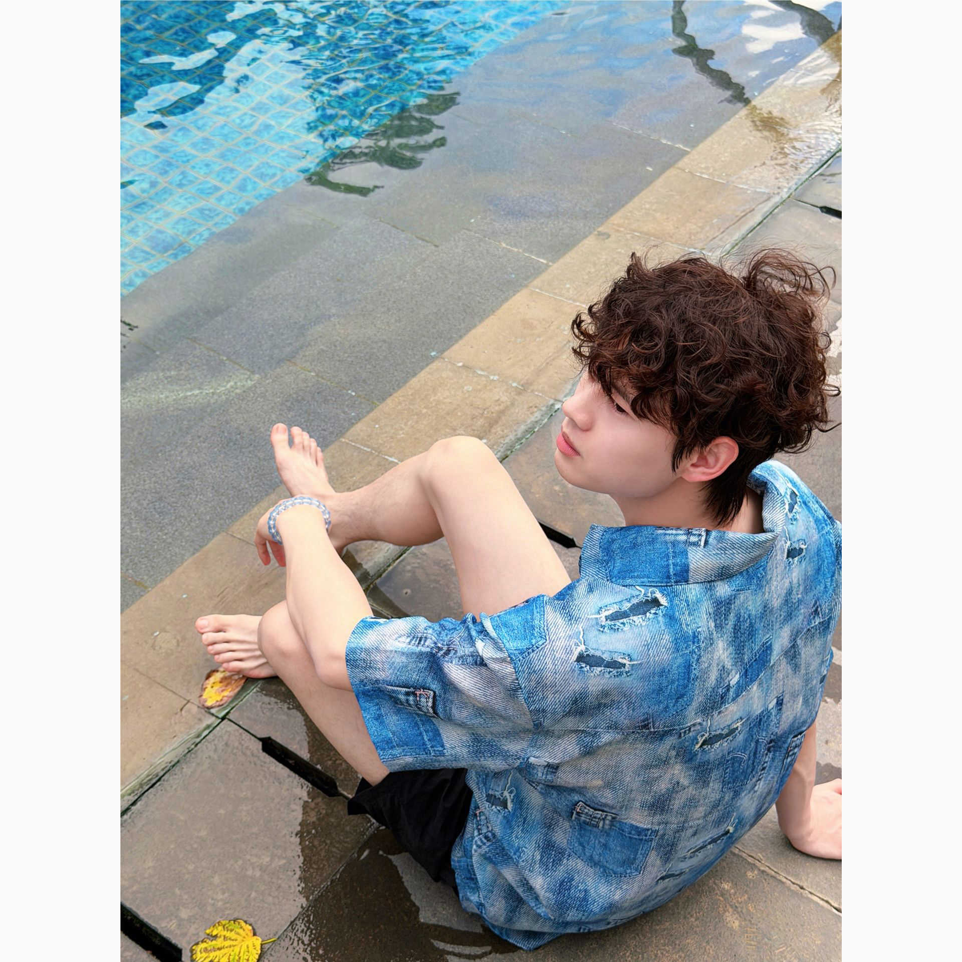 夏季英伦薄款牛仔短袖衬衫男图片