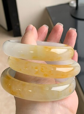 黄龙玉黄玉手镯女款玉镯子玉冰种带水草花手镯生日礼物