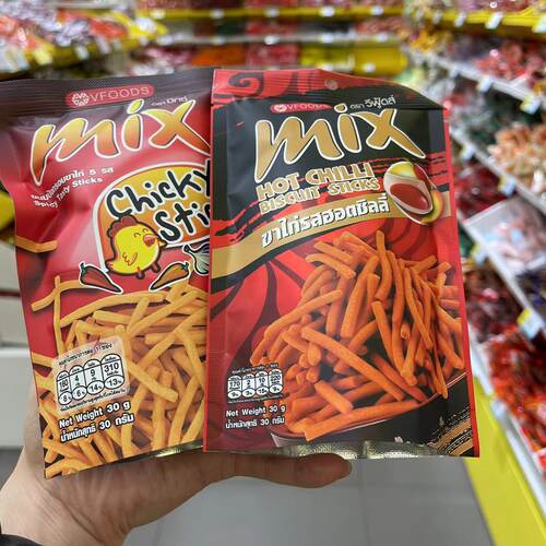 零食优选很忙泰国进口VFOODSMIX香辣鸡味脆脆条满35元包邮
