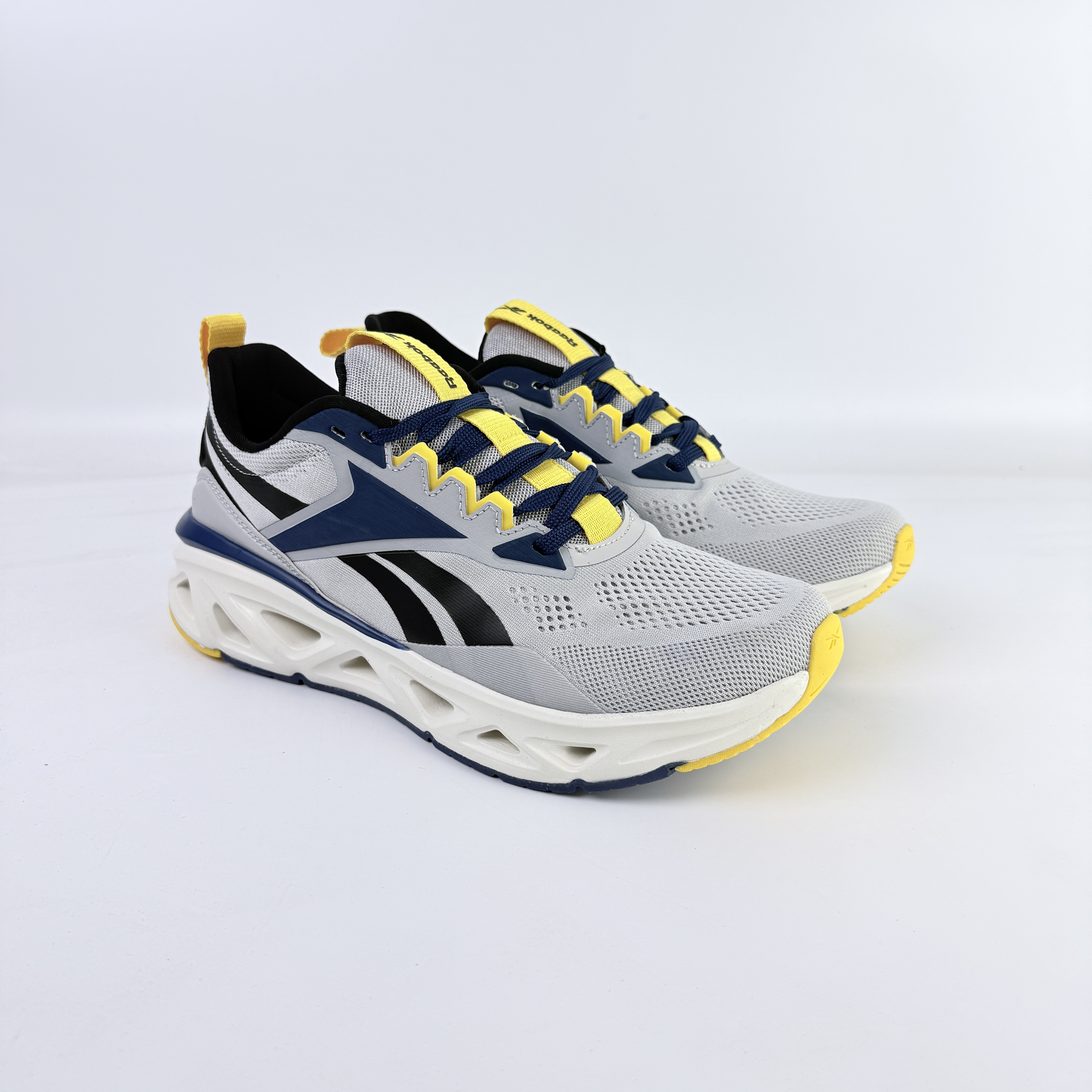 外贸原单锐家新款男士轻量化厚底减震网面透气舒适运动跑步鞋