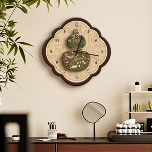 法式中古风客厅挂钟2025新款葫芦静音时钟挂墙高级感复古艺术钟表