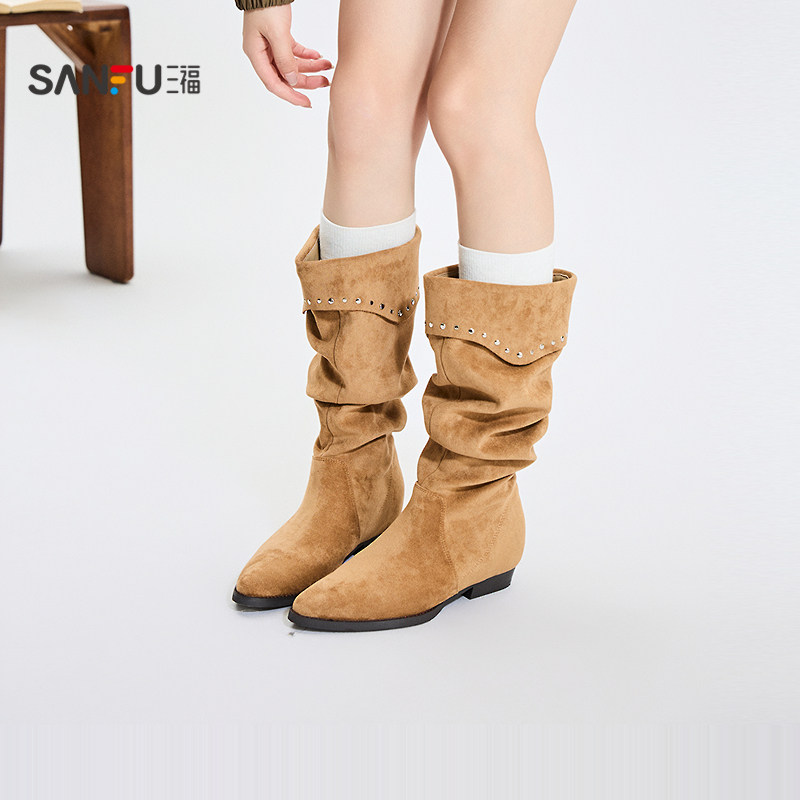 三福女长靴冬季都市游牧堆堆靴复古风尖头纯色简约女鞋847680