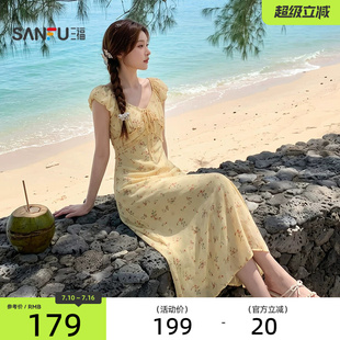 三福连衣裙2026夏季绑带装饰V领木耳花边收腰长裙女装527172