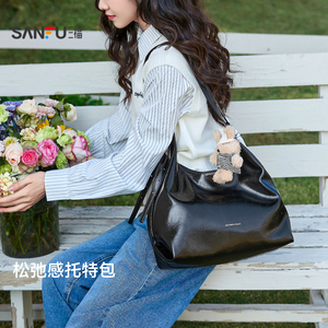 三福挎包冬季琥珀流金松弛感托特包大容量休闲时尚女包512744