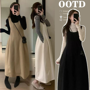 孕妇装套装休闲风冬季新款时髦气质收腰毛呢背心连衣裙女无袖长裙