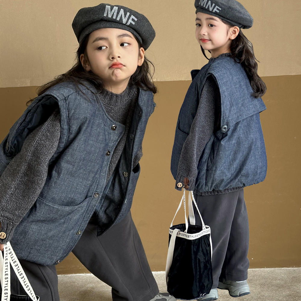 儿童羽绒马甲秋冬款2025新款女童冬季白鸭绒保暖大童坎肩马夹外套