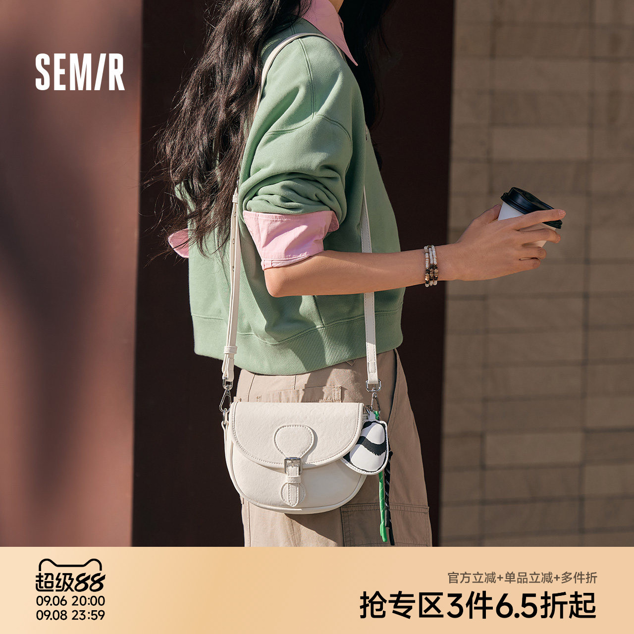 森马包包女马鞍包复古工装斜挎包图片