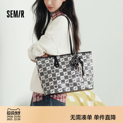 森马罗小黑满印趣味卡通单肩包女